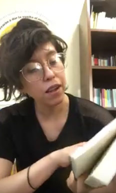 denise longoria leyendo poesía beat lawrence ferlinghetti